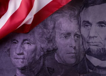 Khi giá trị truyền thống bị lung lay: Góc nhìn từ Matt Walsh.